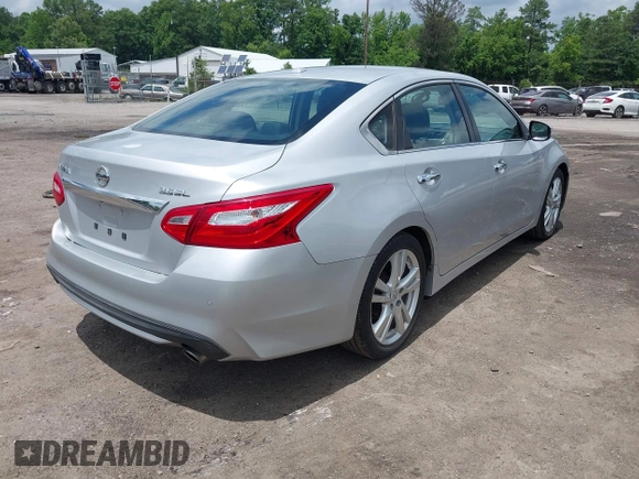 2017 Nissan Altima SL with VIN 1N4BL3AP6HC151471, listed as a IAAI auction lot 42452990 with 142,394 mi miles and . Bid and sale history available at DreamBid. Image 4.
