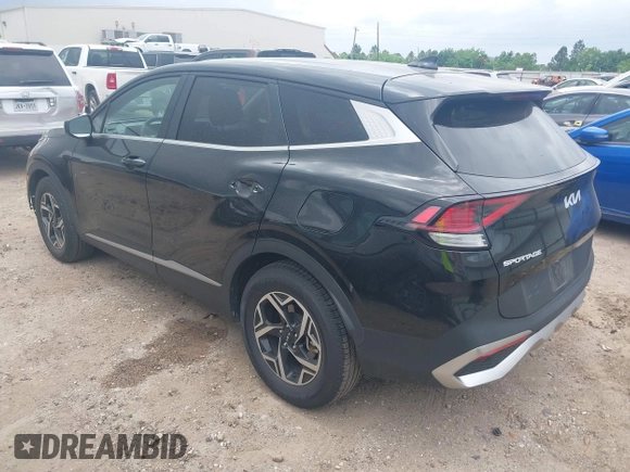 2024 Kia Sportage LX with VIN KNDPU3DFXR7285359, listed as a IAAI auction lot 42158311 with 30,928 mi miles and . Bid and sale history available at DreamBid. Image 3.