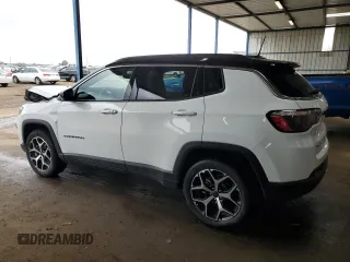 2025 Jeep Compass Limited with VIN 3C4NJDCN0ST593611, listed as a Copart auction lot 62149605 with 1,765 mi miles and Clean title. Bid and sale history available at DreamBid. Image 2.