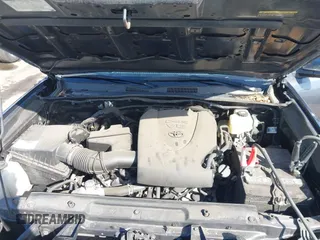 2020 Toyota Tacoma SR5 with VIN 3TMCZ5AN2LM351472, listed as a IAAI auction lot 41621286 with 48,402 mi miles and . Bid and sale history available at DreamBid. Image 10.