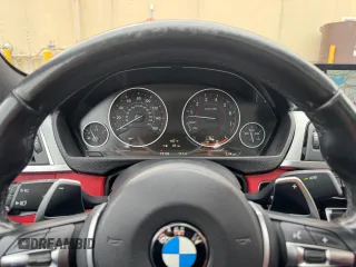 2019 BMW 4 Series 440i xDrive with VIN WBA4J7C54KBM74665, listed as a Copart auction lot 54988385 with 75,103 mi miles and Clean Title. Bid and sale history available at carsss.com. Image 8.