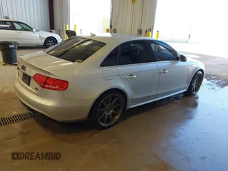 2012 Audi A4 Premium Plus z VIN WAUEFAFL8CN017631, wystawiony jako IAAI lot #41689344 z przebiegiem 170 838 mil mil oraz . Historia ofert i sprzedaży dostępna na DreamBid. Obrazek 4.