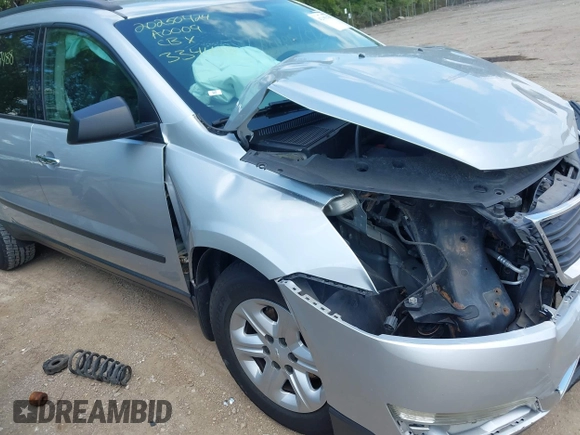 2014 Chevrolet Traverse LS z VIN 1GNKVFED1EJ334488, wystawiony jako IAAI lot #42199428 z przebiegiem 161 200 mil mil oraz . Historia ofert i sprzedaży dostępna na DreamBid. Obrazek 18.