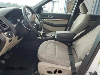 2019 Ford Explorer XLT z VIN 1FM5K8D83KGA63565, wystawiony jako Copart lot #59704295 z przebiegiem 90 470 mil mil oraz Czysty tytuł • Clean title. Historia ofert i sprzedaży dostępna na DreamBid. Obrazek 7.