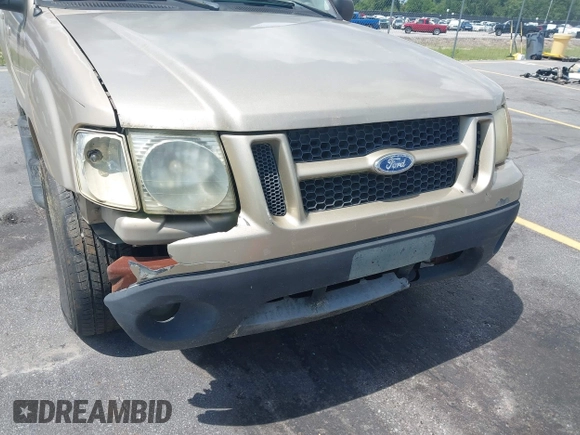 2001 Ford Explorer Sport Trac with VIN 1FMZU67E51UC84439, listed as a IAAI auction lot 42504240 with 290,657 mi miles and . Bid and sale history available at DreamBid. Image 6.