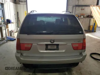 2001 BMW X5 4.4i with VIN WBAFB33531LH18946, listed as a Copart auction lot 84322504 with 232,357 mi miles and Clean Title. Bid and sale history available at carsss.com. Image 6.