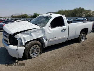 2007 Chevrolet Silverado 1500 LT w/1LT with VIN 1GCEC14017Z536250, listed as a Copart auction lot 70644874 with 192,066 mi miles and Salvage Title. Bid and sale history available at carsss.com. Image 1.