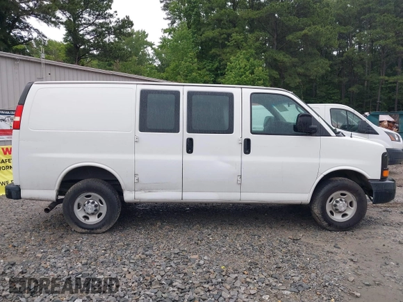 2014 Chevrolet Express Cargo with VIN 1GCWGFBA1E1210672, listed as a IAAI auction lot 42184397 with 174,364 mi miles and . Bid and sale history available at DreamBid. Image 13.
