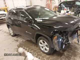 2022 Jeep Compass Latitude with VIN 3C4NJDBB5NT134974, listed as a IAAI auction lot 41379076 with 66,433 mi miles and . Bid and sale history available at DreamBid. Image 1.