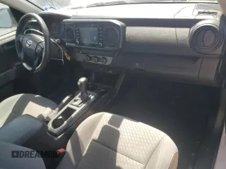 2021 Toyota Tacoma SR z VIN 3TYRX5GNXMT015985, wystawiony jako Copart lot #47067545 z przebiegiem 130 660 mil mil oraz Czysty tytuł • Clean title. Historia ofert i sprzedaży dostępna na DreamBid. Obrazek 8.