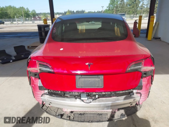 2020 Tesla Model 3 Standard Range Plus z VIN 5YJ3E1EA7LF611669, wystawiony jako IAAI lot #42179974 z przebiegiem 17 696 mil mil oraz . Historia ofert i sprzedaży dostępna na DreamBid. Obrazek 17.