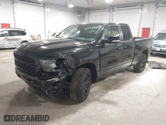 2022 Ram 1500 Big Horn z VIN 1C6SRFBT2NN281888, wystawiony jako IAAI lot #41971869 z przebiegiem 112 527 mil mil oraz . Historia ofert i sprzedaży dostępna na DreamBid. Obrazek 2.