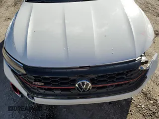 2024 Volkswagen Jetta 40th Anniversary Edition с VIN 3VW8T7BU6RM066157, выставлен на аукционе Copart как лот 79116524 с пробегом 2 101 миль миль и Списание • Salvage title. История ставок и продаж доступна на DreamBid. Изображение 11.