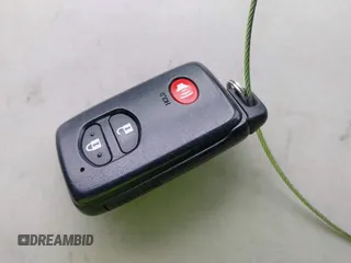 2014 Toyota Prius Four z VIN JTDKN3DU8E1765449, wystawiony jako IAAI lot #42208013 z przebiegiem 99 279 mil mil oraz . Historia ofert i sprzedaży dostępna na DreamBid. Obrazek 11.