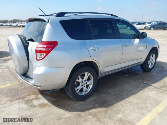 2011 Toyota RAV4 with VIN 2T3ZF4DV1BW052979, listed as a IAAI auction lot 41526981 with 215,034 mi miles. Bid and sale history available at carsss.com. Image 4.