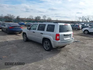 2009 Jeep Patriot Sport with VIN 1J4FT28B69D126513, listed as a IAAI auction lot 41622860 with 181,636 mi miles. Bid and sale history available at carsss.com. Image 3.