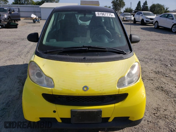 2008 Smart fortwo Pure с VIN WMEEJ31X68K099800, выставлен на аукционе Copart как лот 61967775 с пробегом Не указан миль и Чистый • Clean title. История ставок и продаж доступна на DreamBid. Изображение 5.