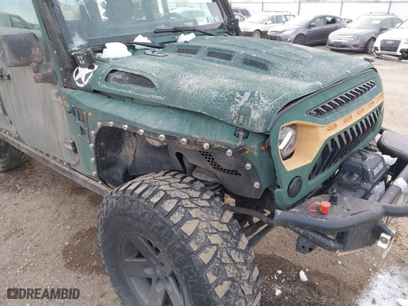 2010 Jeep Wrangler Unlimited Sport with VIN 1J4BA3H12AL230749, listed as a IAAI auction lot 41052278 with 156,217 mi miles. Bid and sale history available at carsss.com. Image 6.
