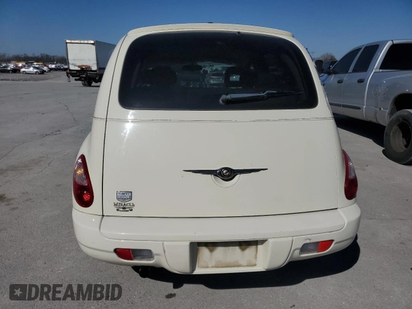 2008 Chrysler PT Cruiser z VIN 3A8FY48BX8T181034, wystawiony jako Copart lot #48466675 z przebiegiem 107 596 mil mil oraz Czysty tytuł • Clean title. Historia ofert i sprzedaży dostępna na DreamBid. Obrazek 6.