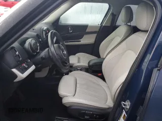 2018 MINI Countryman Cooper S with VIN WMZYT3C37J3E93910, listed as a Copart auction lot 74038734 with 0 mi miles and Salvage Title. Bid and sale history available at carsss.com. Image 7.