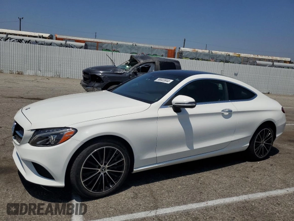 2020 Mercedes-Benz C 300 z VIN W1KWJ8EB0LF984869, wystawiony jako Copart lot #56933844 z przebiegiem 36 209 mil mil oraz Szkoda całkowita • Salvage title. Historia ofert i sprzedaży dostępna na DreamBid. Obrazek 1.