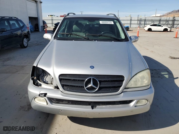 2003 Mercedes-Benz M-Class 3.7L with VIN 4JGAB57E43A445218, listed as a Copart auction lot 48009735 with 136,522 mi miles and Salvage Title. Bid and sale history available at carsss.com. Image 5.