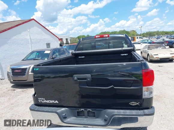 2012 Toyota Tundra z VIN 5TFRY5F17CX128888, wystawiony jako IAAI lot #42508395 z przebiegiem 279 524 mil mil oraz . Historia ofert i sprzedaży dostępna na DreamBid. Obrazek 16.