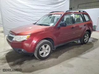 2010 Subaru Forester 2.5X with VIN JF2SH6BCXAH780198, listed as a Copart auction lot 52530885 with 137,749 mi miles and Salvage Title. Bid and sale history available at carsss.com. Image 1.