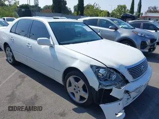 2005 Lexus LS 430 z VIN JTHBN36F755000674, wystawiony jako IAAI lot #42454159 z przebiegiem 163 787 mil mil oraz . Historia ofert i sprzedaży dostępna na DreamBid. Obrazek 1.