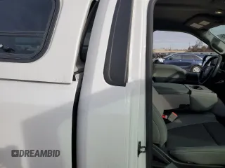 2018 Ford F-150 XL with VIN 1FTMF1E50JKD81901, listed as a Copart auction lot 43974875 with 59,973 mi miles and Salvage Title. Bid and sale history available at carsss.com. Image 10.