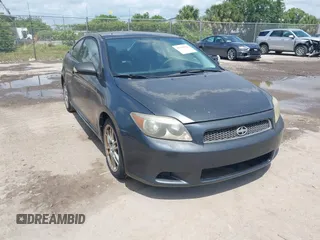 2006 Scion tC z VIN JTKDE177060065993, wystawiony jako IAAI lot #42196963 z przebiegiem 169 945 mil mil oraz . Historia ofert i sprzedaży dostępna na DreamBid. Obrazek 1.