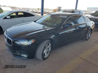 2017 Volvo S90 Momentum with VIN YV1102AK3H1006357, listed as a Copart auction lot 43386755 with 129,043 mi miles and Clean Title. Bid and sale history available at carsss.com. Image 1.