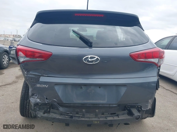 2016 Hyundai Tucson SE with VIN KM8J33A44GU176739, listed as a IAAI auction lot 41901421 with 85,377 mi miles. Bid and sale history available at carsss.com. Image 17.