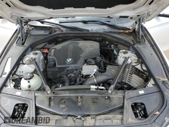 2016 BMW 5 Series 528i z VIN WBA5A5C50GG353800, wystawiony jako Copart lot #50922515 z przebiegiem 151 478 mil mil oraz Szkoda całkowita • Salvage title. Historia ofert i sprzedaży dostępna na DreamBid. Obrazek 11.