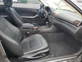 2004 BMW 3 Series 330Ci with VIN WBABD53414PL10967, listed as a Copart auction lot 53732735 with 156,594 mi miles and Clean title. Bid and sale history available at DreamBid. Image 8.