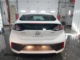 2020 Hyundai Ioniq SEL z VIN KMHC85LC9LU209366, wystawiony jako IAAI lot #41248182 z przebiegiem 120 121 mil mil oraz . Historia ofert i sprzedaży dostępna na DreamBid. Obrazek 16.