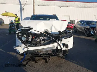 2023 Mercedes-Benz EQB 300 z VIN W1N9M0KBXPN062568, wystawiony jako IAAI lot #41025394 z przebiegiem Nie podano mil oraz . Historia ofert i sprzedaży dostępna na DreamBid. Obrazek 11.