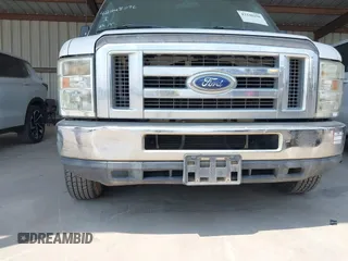 2011 Ford Econoline Passenger XL z VIN 1FBSS3BL9BDA52335, wystawiony jako IAAI lot #42248296 z przebiegiem 109 251 mil mil oraz . Historia ofert i sprzedaży dostępna na DreamBid. Obrazek 21.
