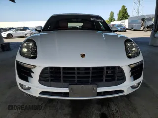 2016 Porsche Macan S with VIN WP1AB2A5XGLB48328, listed as a Copart auction lot 55897815 with 73,558 mi miles and Salvage title. Bid and sale history available at DreamBid. Image 5.