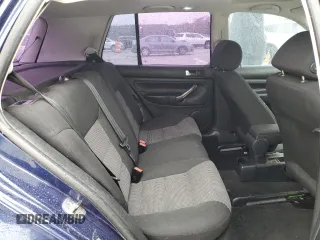 2006 Volkswagen Golf GLS z VIN 9BWGR61J664008691, wystawiony jako Copart lot #84523704 z przebiegiem 240 444 mil mil oraz Szkoda całkowita • Salvage title. Historia ofert i sprzedaży dostępna na DreamBid. Obrazek 10.
