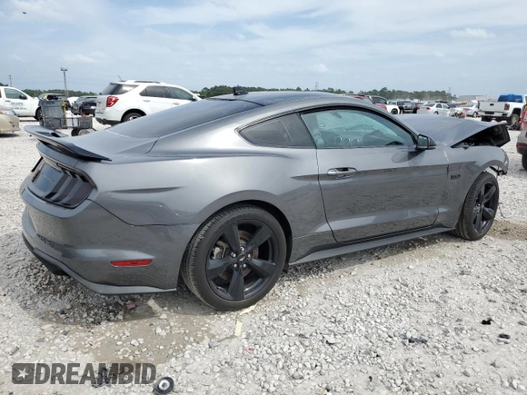 2021 Ford Mustang GT z VIN 1FA6P8CF3M5116344, wystawiony jako Copart lot #53191275 z przebiegiem 34 284 mil mil oraz Szkody całkowita. Historia ofert i sprzedaży dostępna na DreamBid. Obrazek 3.