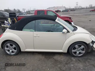 2006 Volkswagen Beetle with VIN 3VWSF31Y16M318144, listed as a IAAI auction lot 41554903 with 126,984 mi miles and . Bid and sale history available at DreamBid. Image 14.
