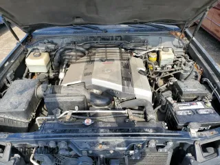 2002 Lexus LX 470 z VIN JTJHT00W923521442, wystawiony jako Copart lot #55936255 z przebiegiem 184 103 mil mil oraz Tytuł czysty. Historia ofert i sprzedaży dostępna na DreamBid. Obrazek 12.
