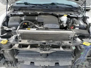 2017 Ram 1500 Tradesman z VIN 1C6RR7FG1HS837373, wystawiony jako Copart lot #59817945 z przebiegiem 90 298 mil mil oraz Szkoda całkowita • Salvage title. Historia ofert i sprzedaży dostępna na DreamBid. Obrazek 11.