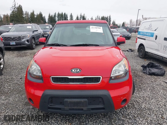 2010 Kia Soul + with VIN KNDJT2A27A7190198, listed as a IAAI auction lot 41756701 with 171,947 mi miles. Bid and sale history available at carsss.com. Image 12.