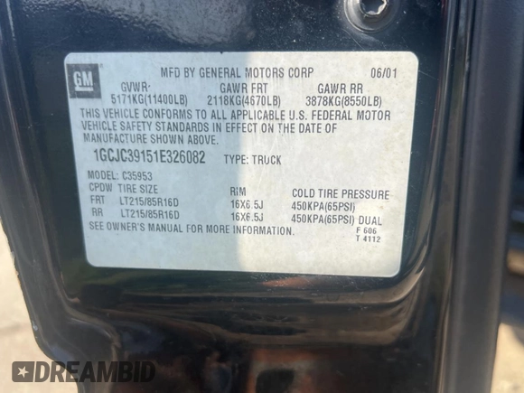 2001 Chevrolet Silverado 1500 with VIN 1GCJC39151E326082, listed as a Copart auction lot 51019515 with 253,364 mi miles and Clean Title. Bid and sale history available at DreamBid. Image 10.