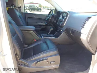 2019 Chevrolet Colorado 4WD Z71 with VIN 1GCGTDEN2K1146043, listed as a IAAI auction lot 41712002 with 84,034 mi miles. Bid and sale history available at carsss.com. Image 5.