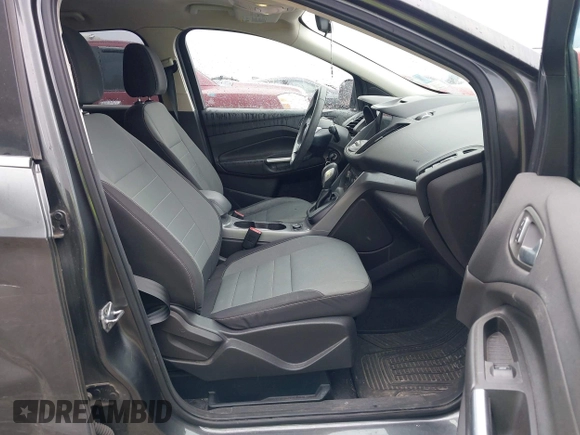 2016 Ford Escape SE with VIN 1FMCU9G92GUC22029, listed as a IAAI auction lot 42032478 with 133,853 mi miles. Bid and sale history available at carsss.com. Image 5.