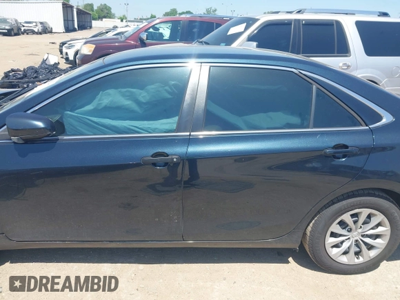 2016 Toyota Camry XLE with VIN 4T4BF1FK3GR535768, listed as a IAAI auction lot 41988698 with 157,452 mi miles. Bid and sale history available at carsss.com. Image 15.