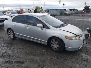 2008 Honda Civic LX z VIN 2HGFA16538H356631, wystawiony jako IAAI lot #41091489 z przebiegiem 191 044 mil mil oraz . Historia ofert i sprzedaży dostępna na DreamBid. Obrazek 1.